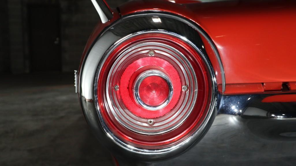 1962 Ford Thunderbird