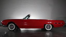 1962 Ford Thunderbird