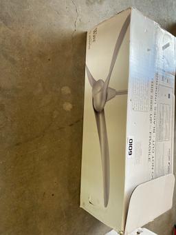 Wave Fan 52" 3 Blade