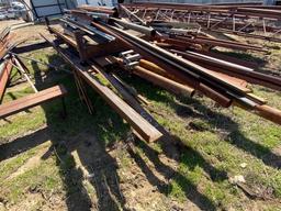 Bundle of misc pipe & metal