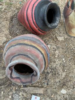 2 Clay flower pots