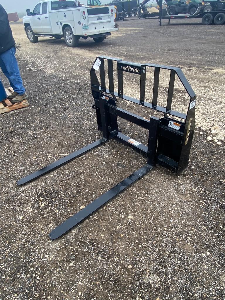 New Land Pride Pallet Forks