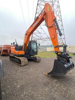 2021 Doosan Model DX140LC-5 31 Hrs, Quick Release Bucket, Aux Hydraulics Perikins Engine Like new