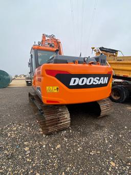 2021 Doosan Model DX140LC-5 31 Hrs, Quick Release Bucket, Aux Hydraulics Perikins Engine Like new