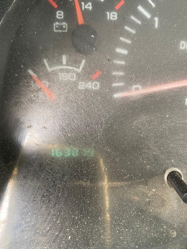 1999 Dodge Ram 3500 24V Turbo Diesel 163K Standard trans runs & drives no issues