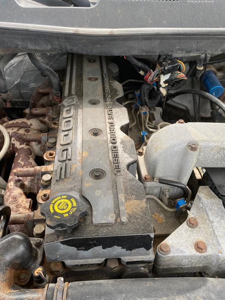 1999 Dodge Ram 3500 24V Turbo Diesel 163K Standard trans runs & drives no issues