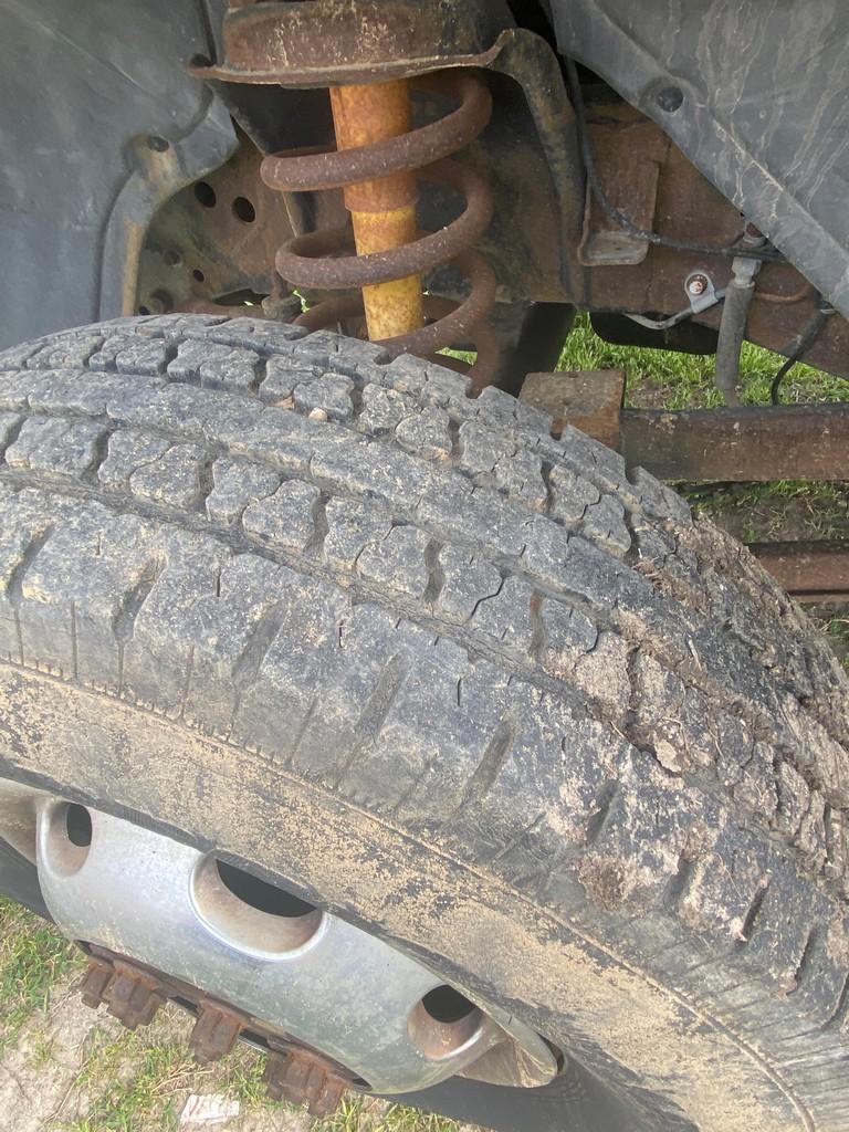 1999 Dodge Ram 3500 24V Turbo Diesel 163K Standard trans runs & drives no issues