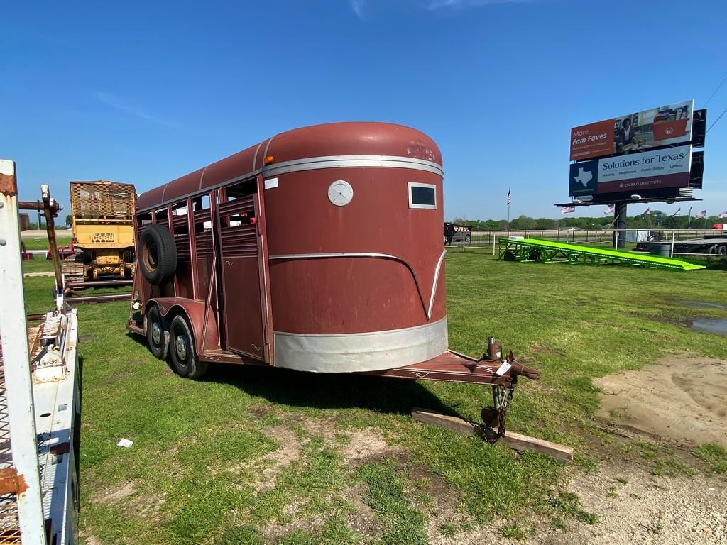 1990 16' Bonanza Stock Trailer with split gate has registration papers
