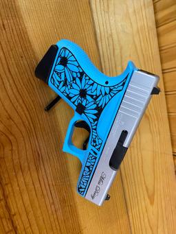 New Glock U3 9MM Miss Daisy Edition 2 grad Mags SN#AGUK719