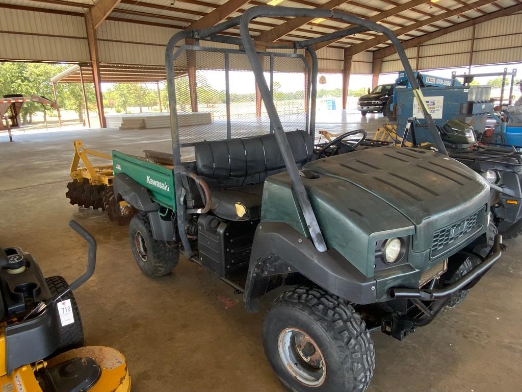 2010 Kawasaki Mule 4010 4x4 Runs & drives needs brakes