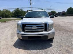 2009 Ford F150 XLT Crew Cab runs and Drives very Good 216 K Clean title 4.6 V8