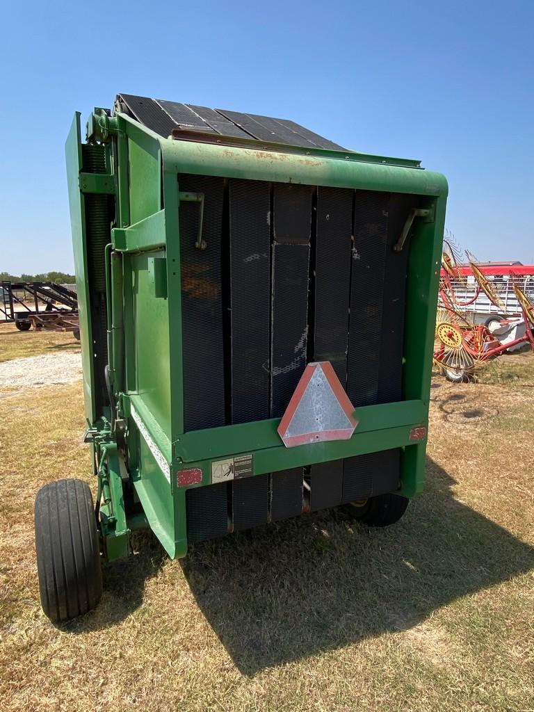 John Deere 430 Round Baler with Monitor