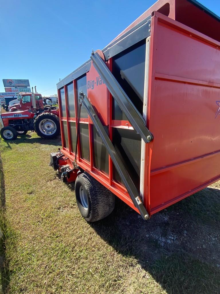 Smithco Big Vac, Good Shape