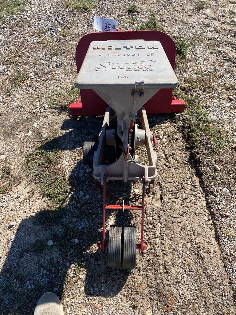 Milton 3 Point Planter