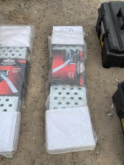 Ironton steel folding ramp 700lb capacity