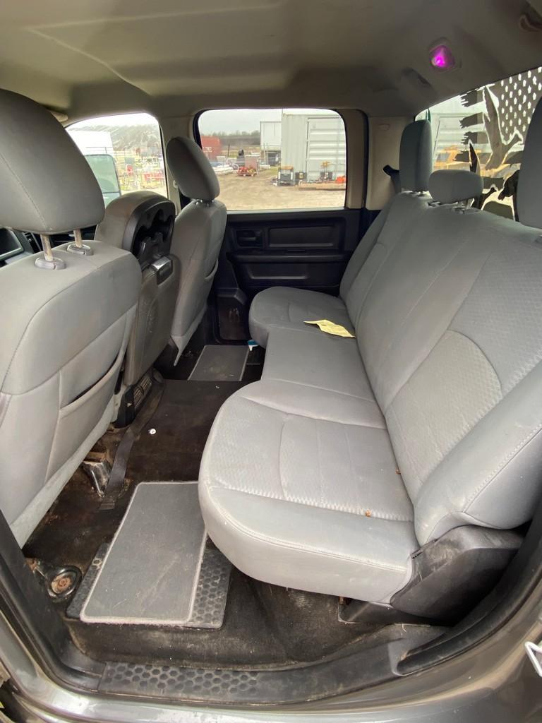 2013 Dodge Ram 1500 Crew Cab 5.7 Hemi 218K Ac/heat runs 7 drives clean title