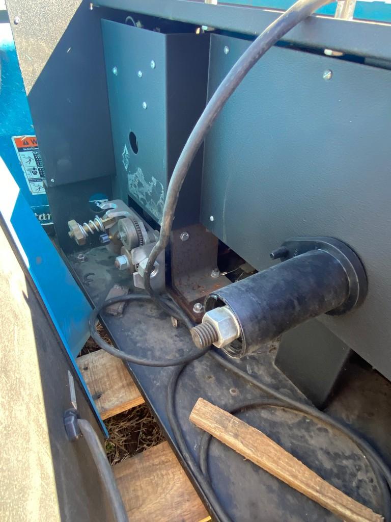 Pallet of mig welders,parts only
