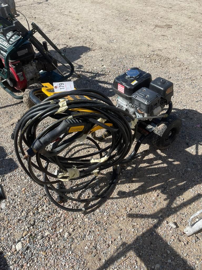 Dewalt 3600 PSI Pressure Washer with hose & wand runs