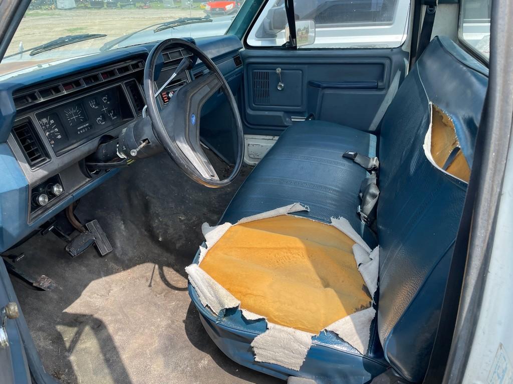 1984 Ford F150 Needs Workd has title
