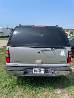 2004 GMC Yukon 220K Miles runs & drives clean title