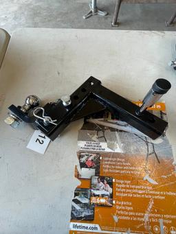 Trailer hitch 2" with keys