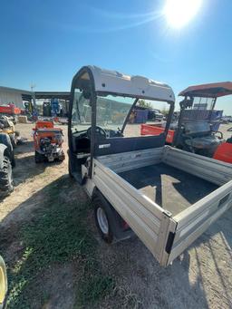 Clubcar Carryall Gas runs 583 hrs
