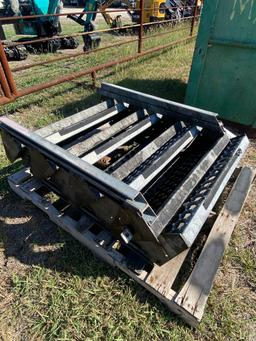 2 Metal Steps