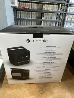 Mophie Power station