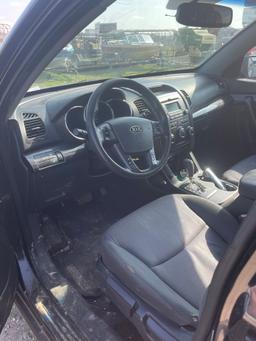 2013 Kia SUV non running clean title