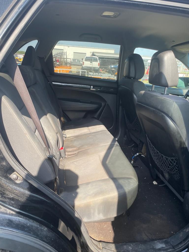 2013 Kia SUV non running clean title