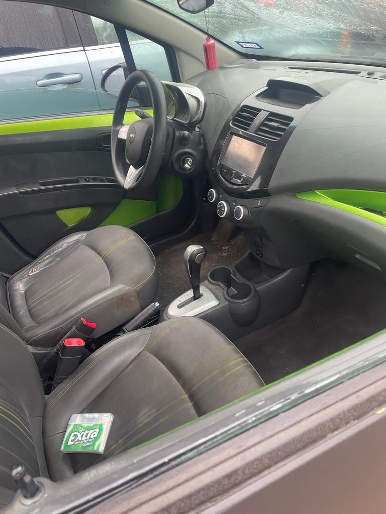 2015 Chevy spark runs and drives great 118K miles vin#11052