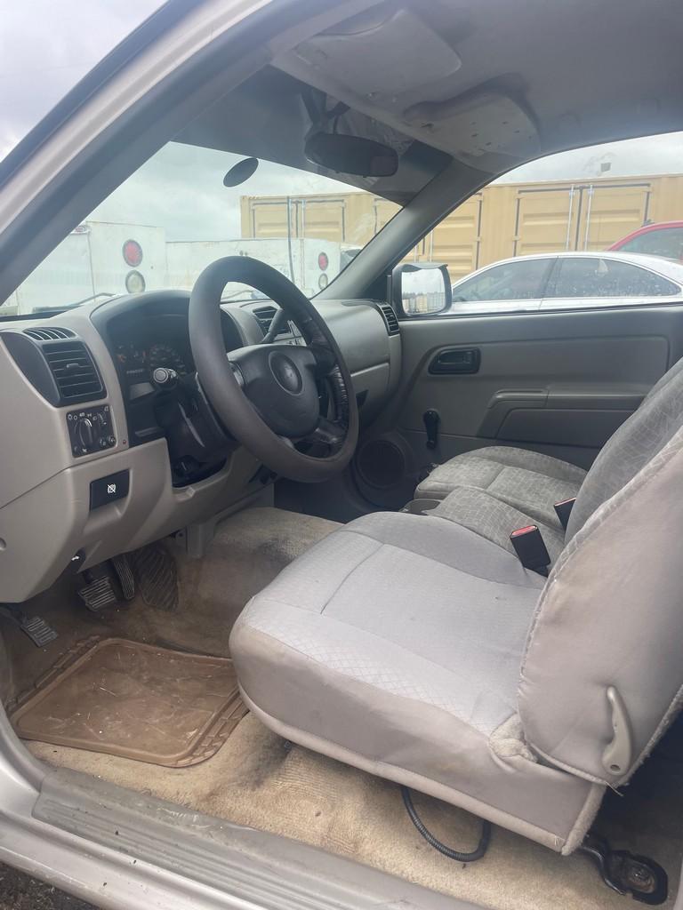 2005 Chevy Colorado Ext Cab 160K miles runs & drives clean title vin#04552