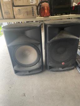 2-Harbinger speakers