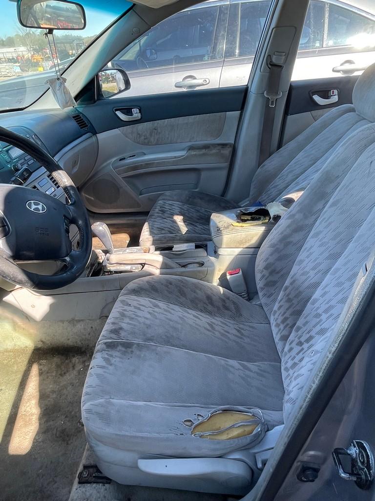2006 Hyundai Sonata 243,713 miles runs and drives vin#25470 clean title
