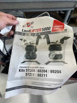 Load Lifter bags for Silverado and Sierra great condition used