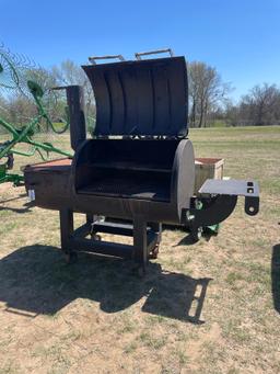 HD Custom BBQ Grill/Smoker on Castors