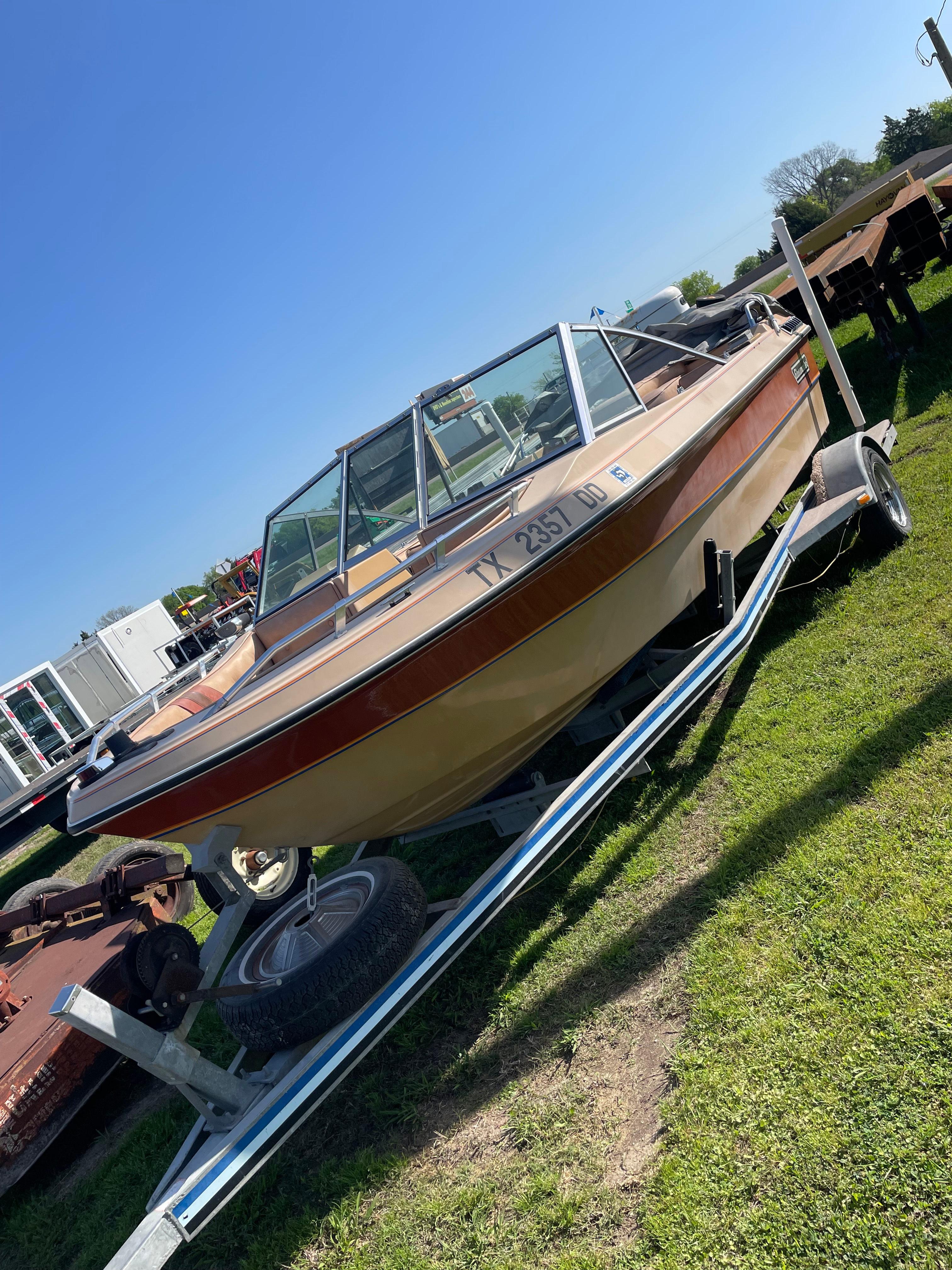 1983 Glassmaster lake Ready 2.5L OMC Stern Drive, Tags good till eptember 2025 has title