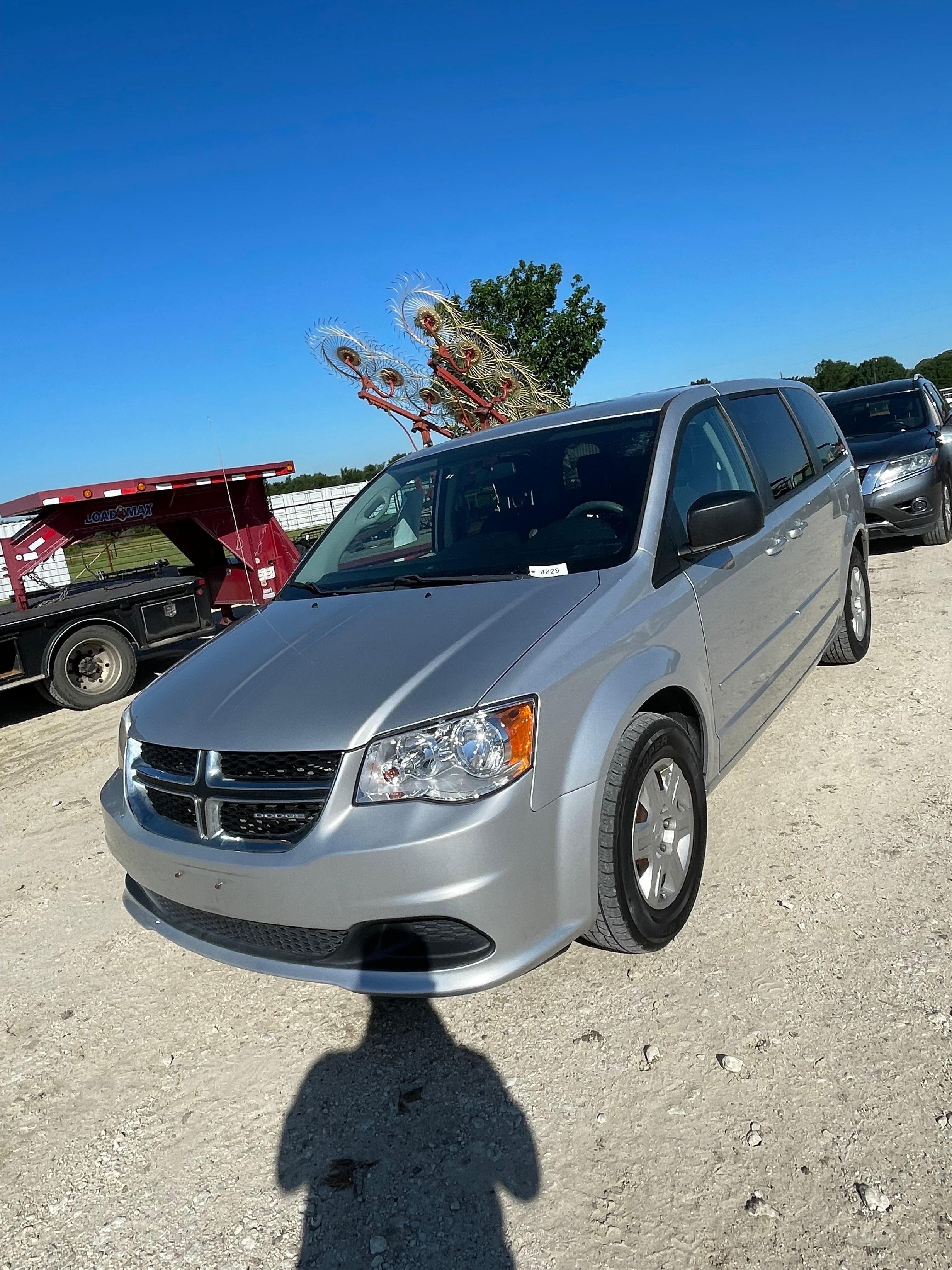 2011 Dodge Caravan 95,508 miles Vin#2D4RN4DG0BRR670909