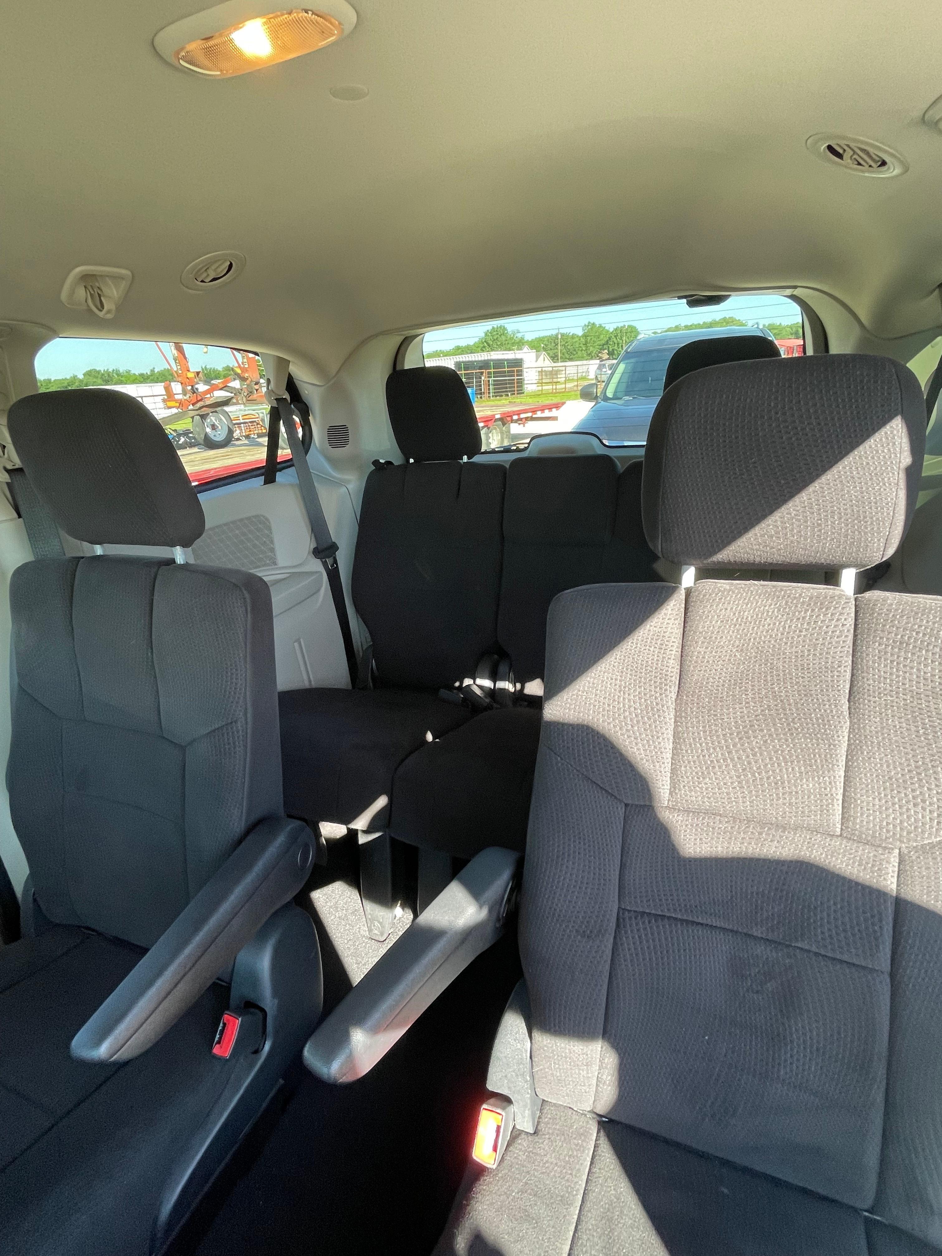 2011 Dodge Caravan 95,508 miles Vin#2D4RN4DG0BRR670909