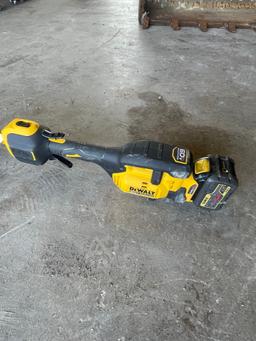 Dewalt 60V Weedeater