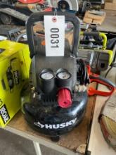 Husky 3 Gallon air compressor