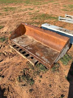 70 inch Skid Loader Bucket