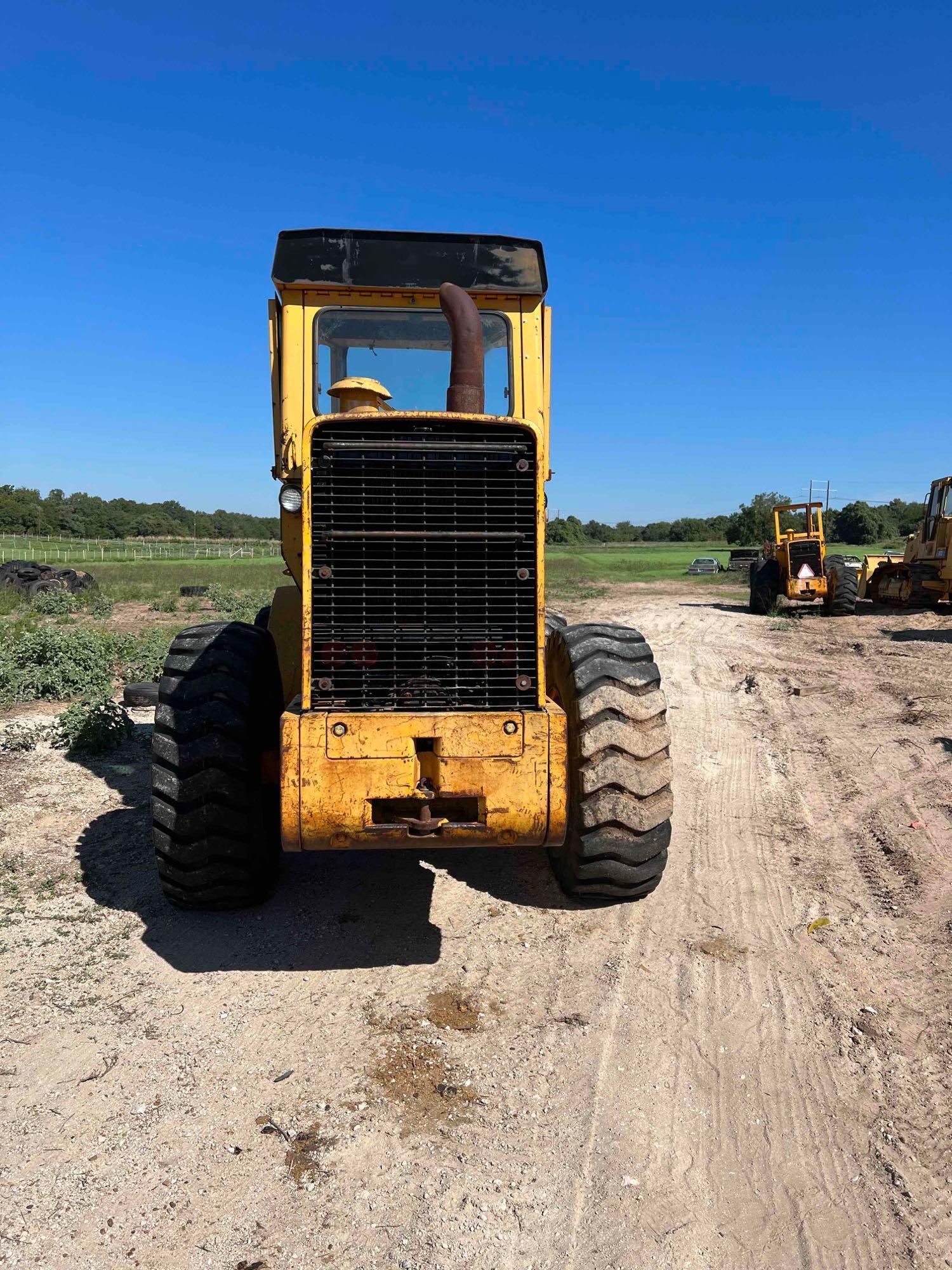 John Deere 544B Front Wheel Loader