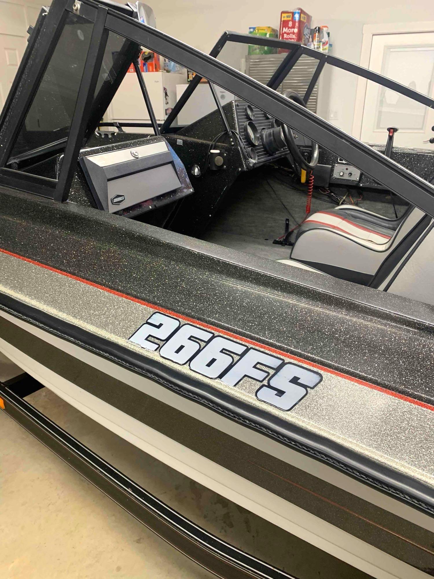 1988 Stratos 266 FS Boat - Has Johnson 90 Motor - Runs - Comes with Titles