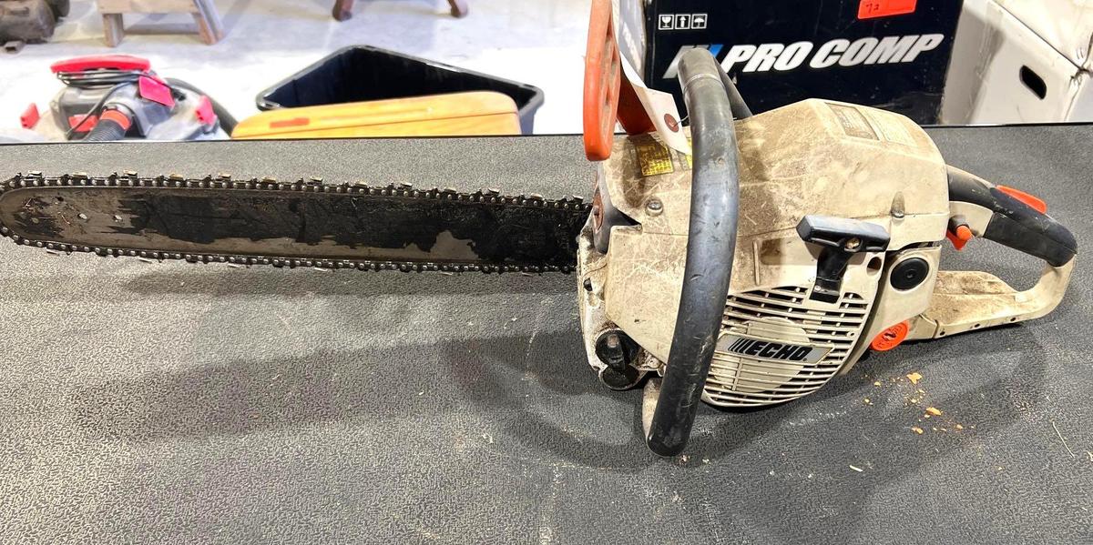Echo CS-440 Chainsaw - Runs
