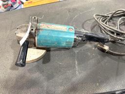 Makita Grinder - Works