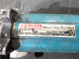 Makita Grinder - Works