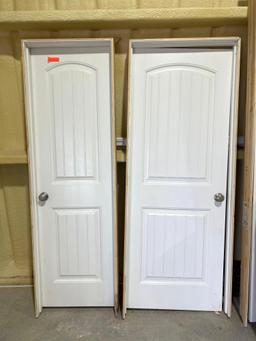 Lot of 2 Interior Doors - Different Sizes