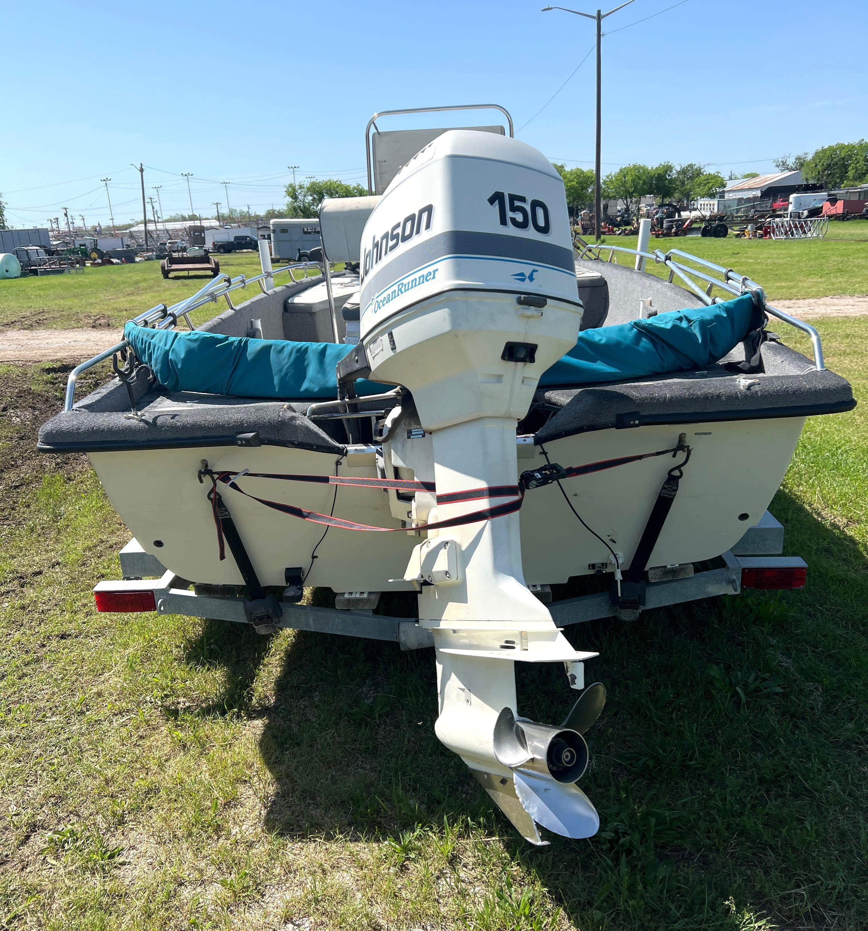 Pro Master Center Console Fishing Boat with 150 JOHNSON Motor - Runs like it should