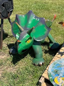 Dinosaur Metal Yard Art